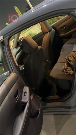 نیسان سێنترا